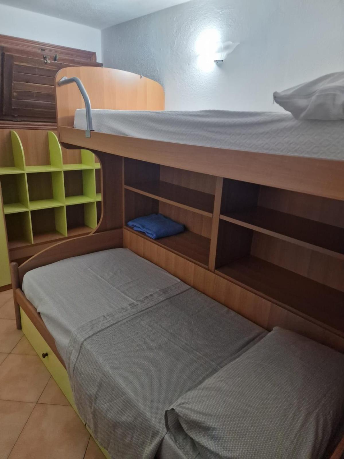 Appartamento Cala Reale, Piano Terra Marinella  Exteriér fotografie